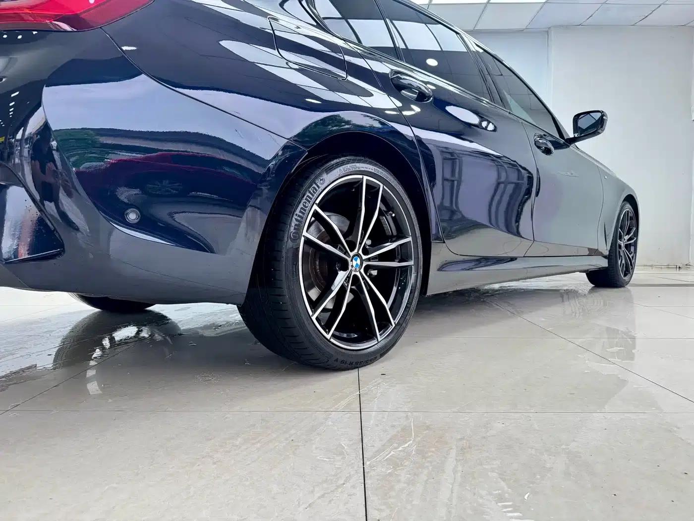 2020 BMW 3 Series 325Li M Sport Shadow Edition — миниатюра 20