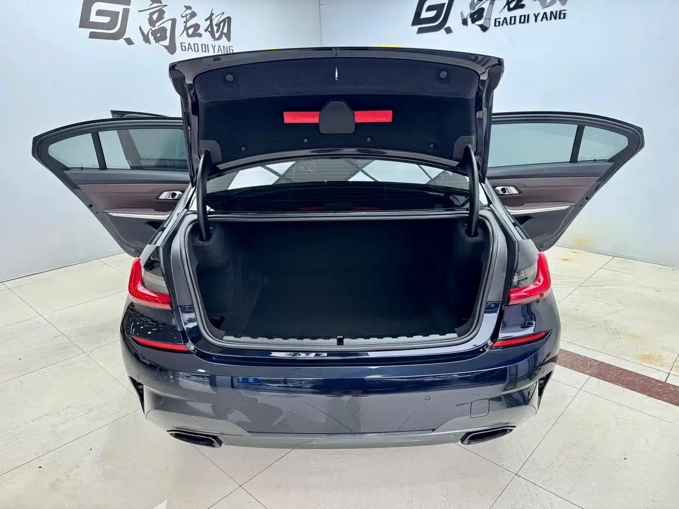 2020 BMW 3 Series 325Li M Sport Shadow Edition — миниатюра 21