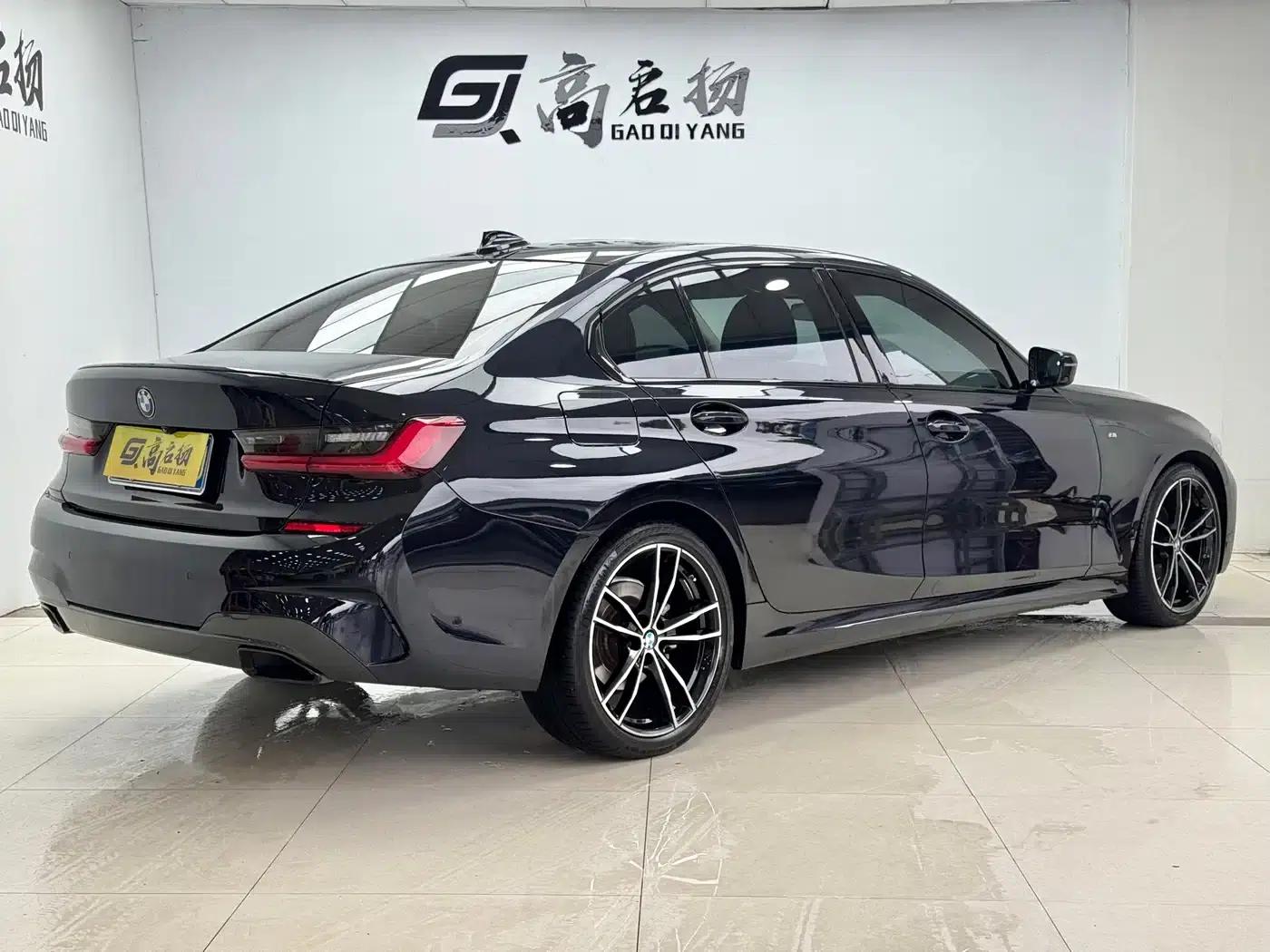 2020 BMW 3 Series 325Li M Sport Shadow Edition — миниатюра 24