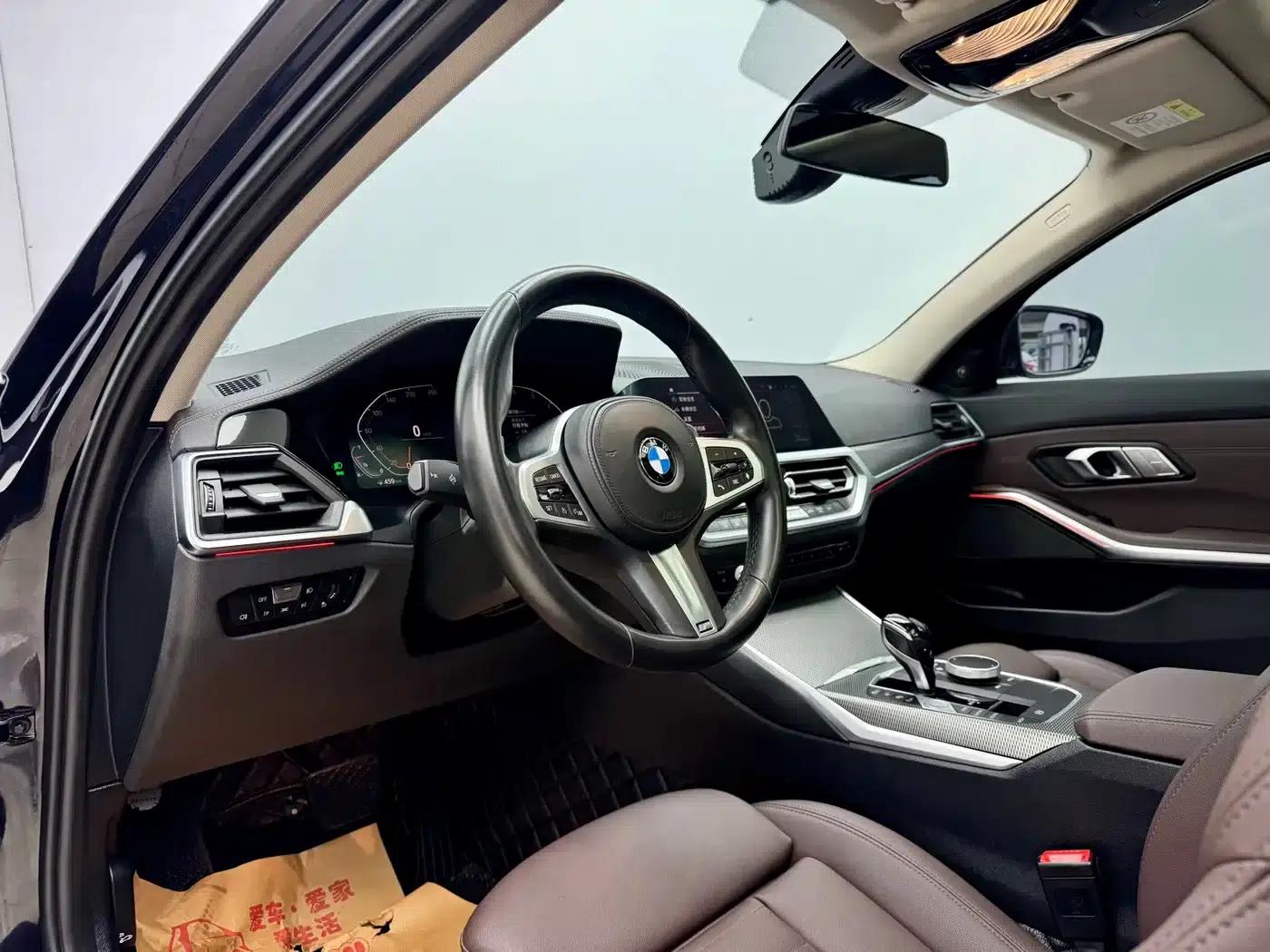 2020 BMW 3 Series 325Li M Sport Shadow Edition — миниатюра 6