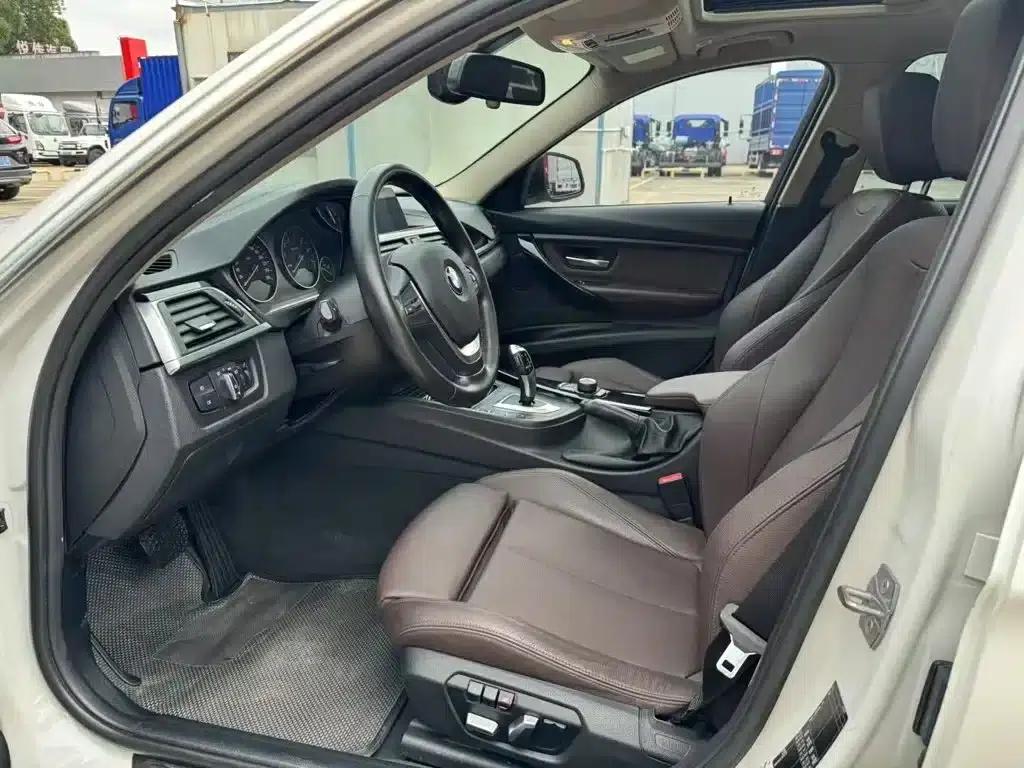 BMW 3 Series 2018 320Li Fashion Edition — миниатюра 7