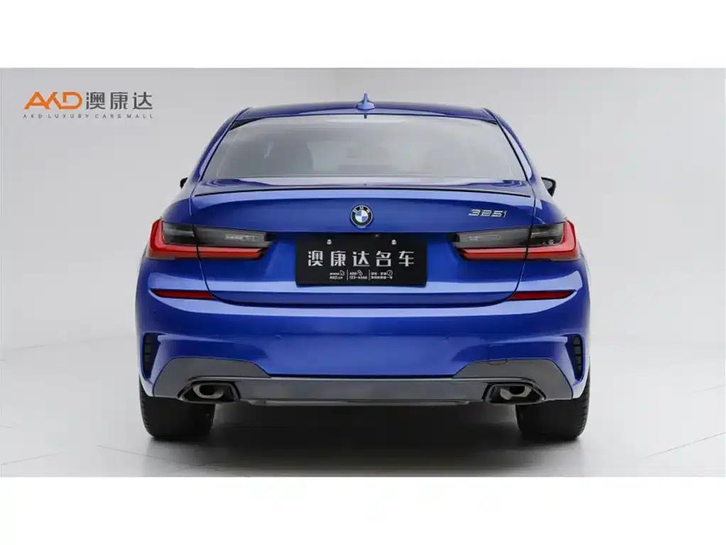 2021 BMW 3 Series 325i M Sport Shadow Edition — миниатюра 4