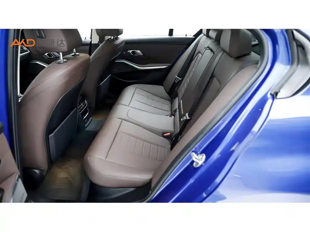 2021 BMW 3 Series 325i M Sport Shadow Edition — миниатюра 7