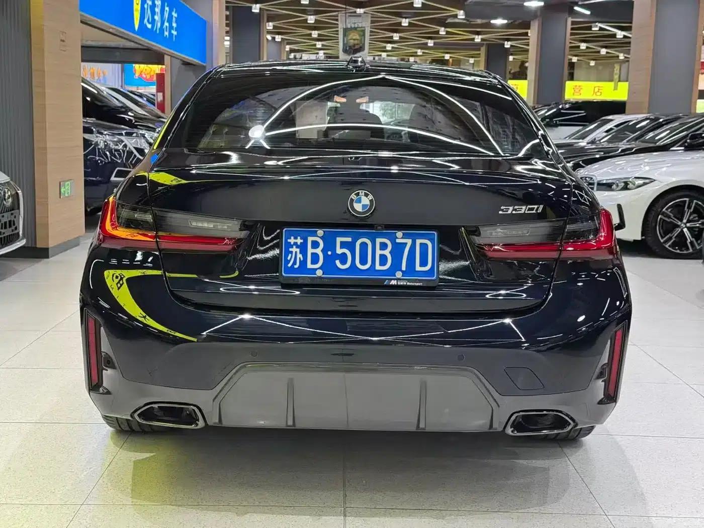 2024 BMW 3 Series 325i M Sport Shadow Edition — миниатюра 9
