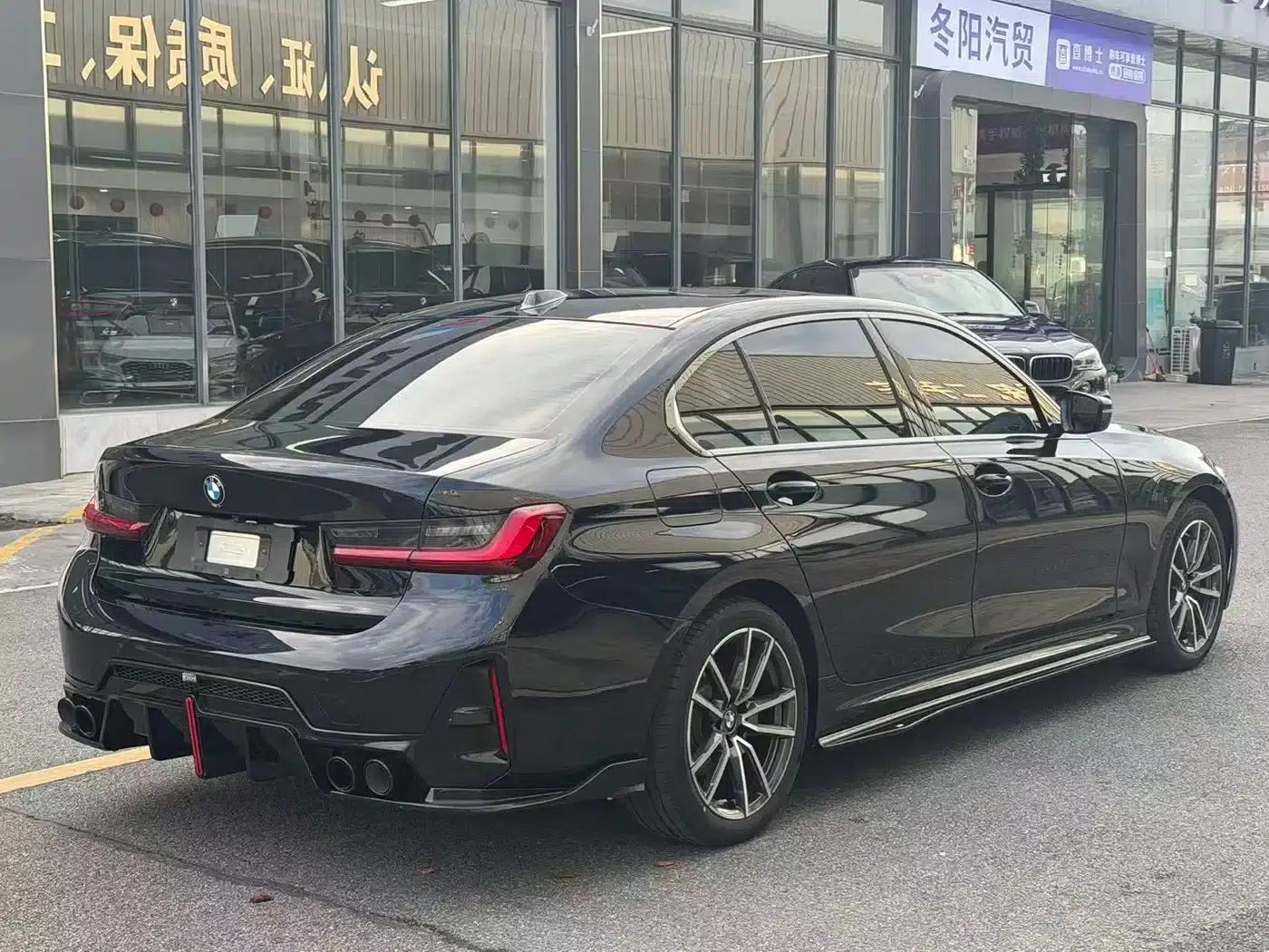 2023 BMW 3 Series 320Li M Sport Package — миниатюра 11