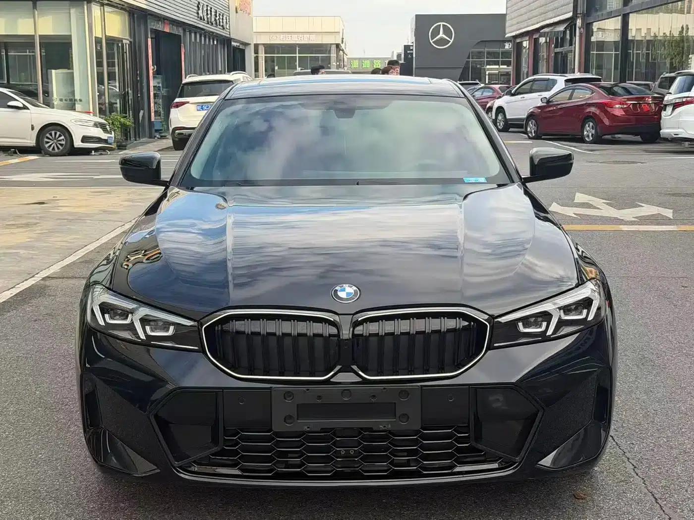 2023 BMW 3 Series 320Li M Sport Package — миниатюра 3