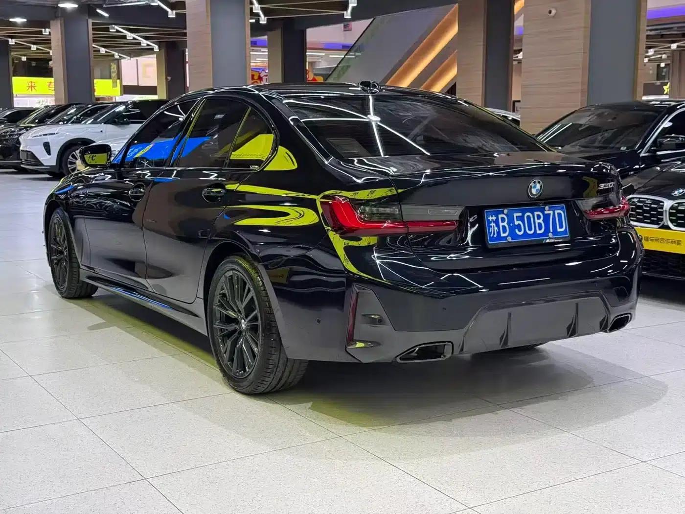 2024 BMW 3 Series 325i M Sport Shadow Edition — миниатюра 11