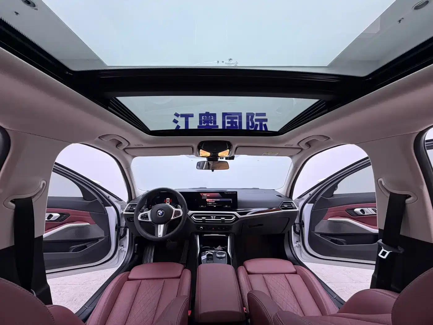 2023 BMW 3 Series 320Li M Sport Package — миниатюра 15