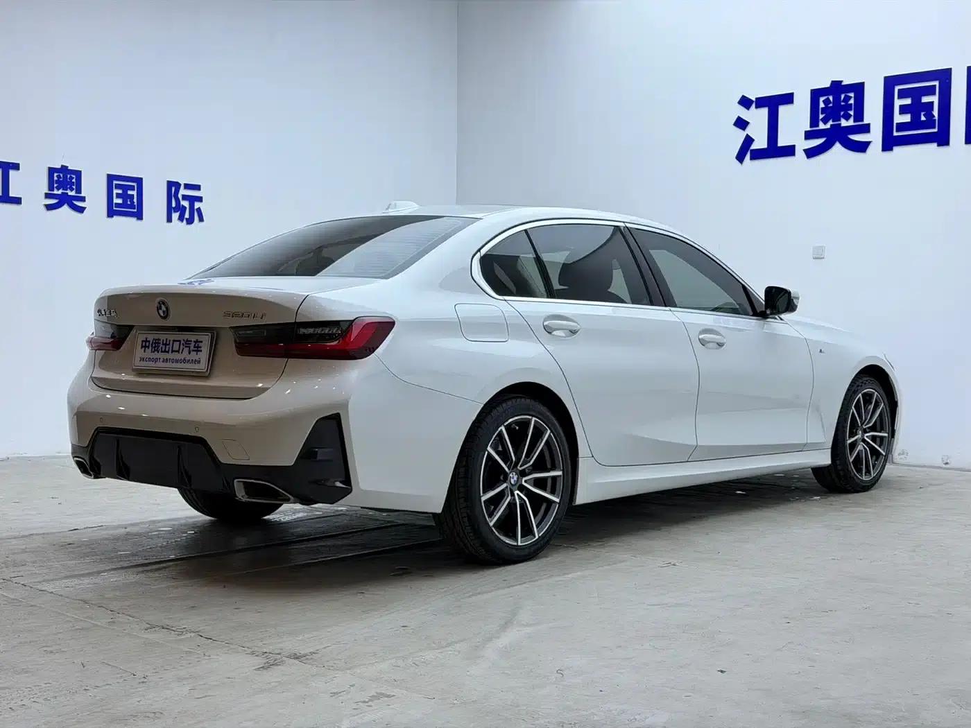 2023 BMW 3 Series 320Li M Sport Package — миниатюра 18