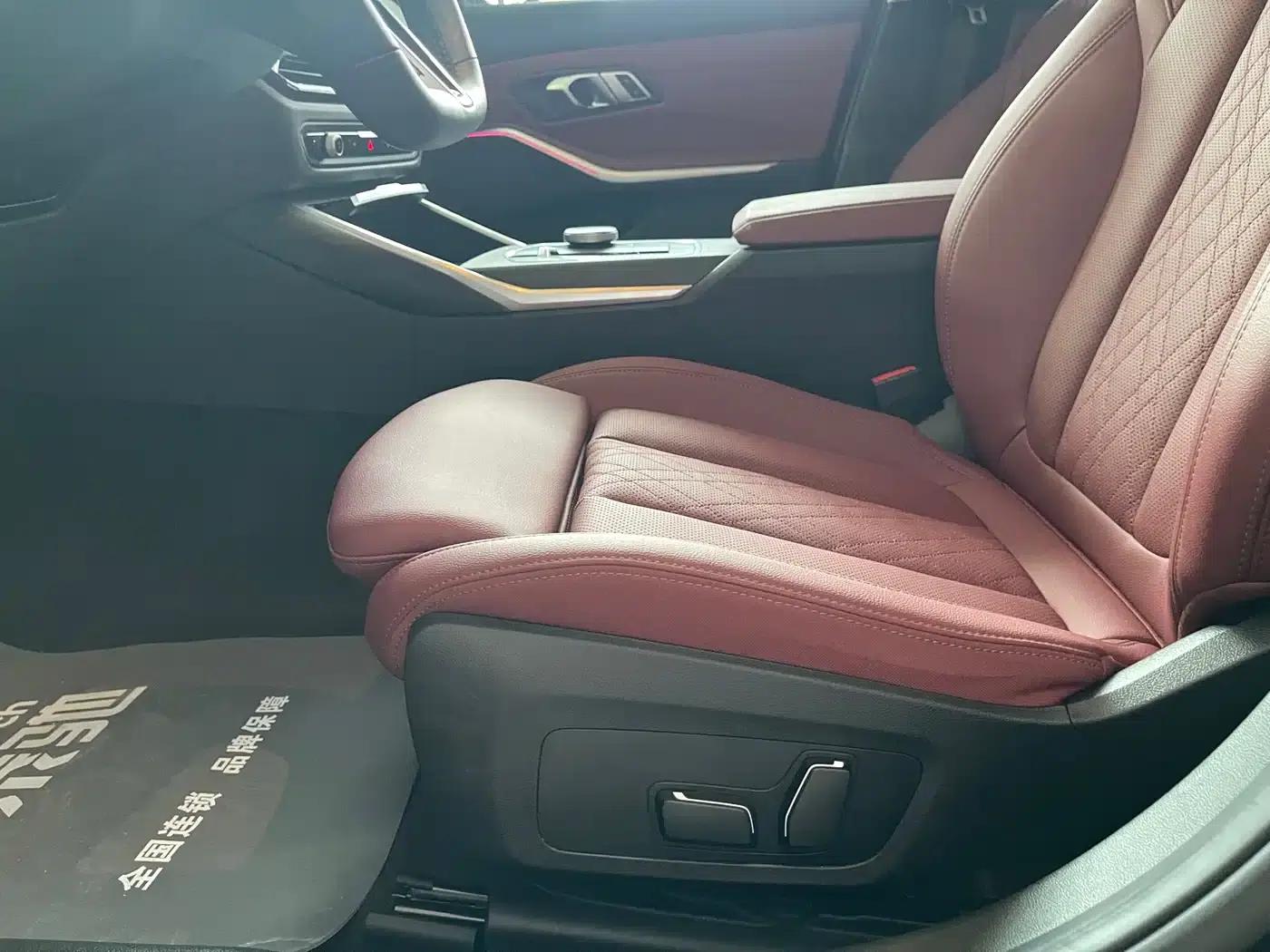 2025 BMW 3 Series 325Li M Sport Package — миниатюра 10