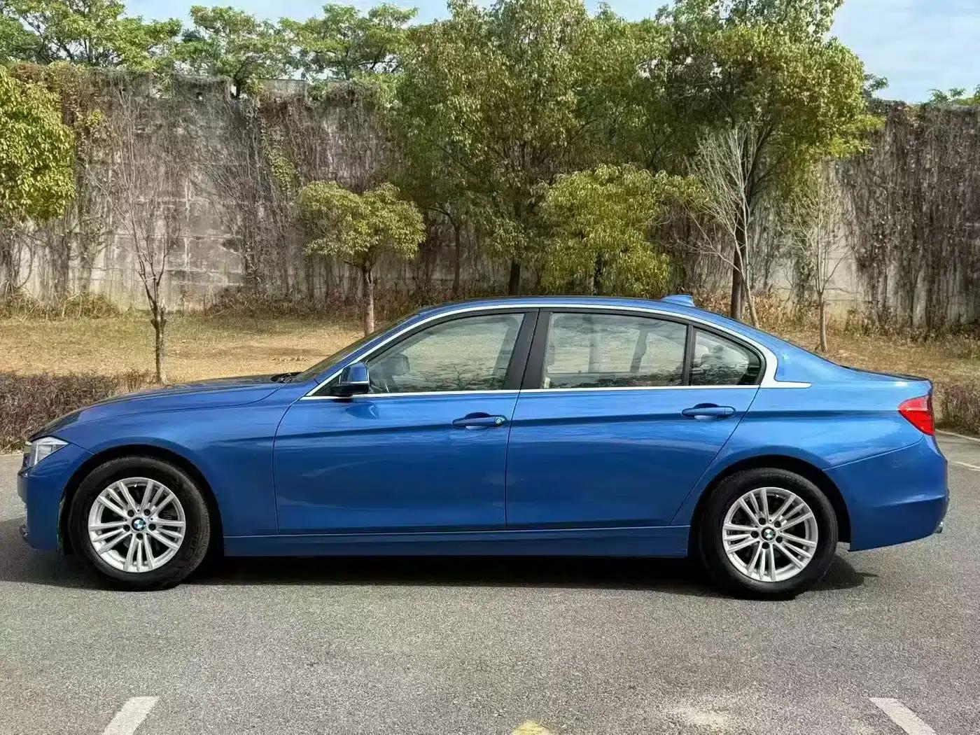 BMW 3 Series 2013 320i Fashion Edition — миниатюра 5