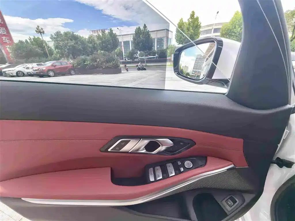 2025 BMW 3 Series 325Li M Sport Package — миниатюра 13