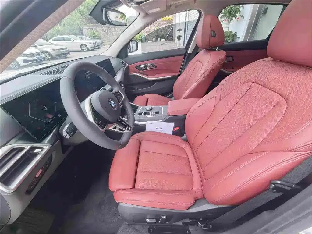 2025 BMW 3 Series 325Li M Sport Package — миниатюра 10
