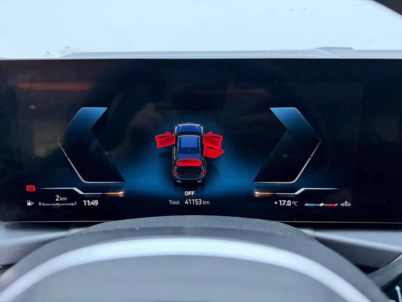 2023 BMW 3 Series 320Li M Sport Package — миниатюра 9
