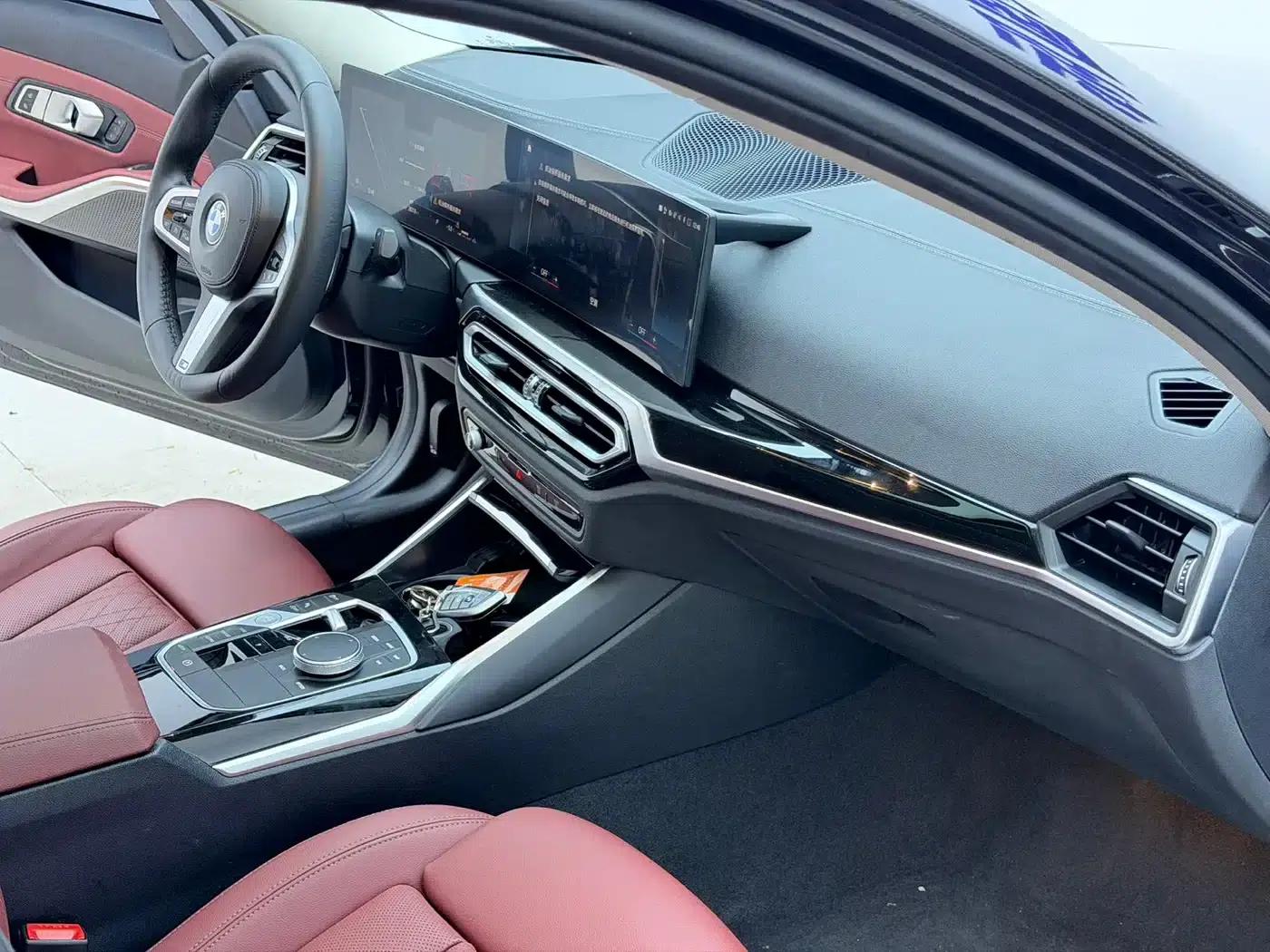 2023 BMW 3 Series 320Li M Sport Package — миниатюра 15