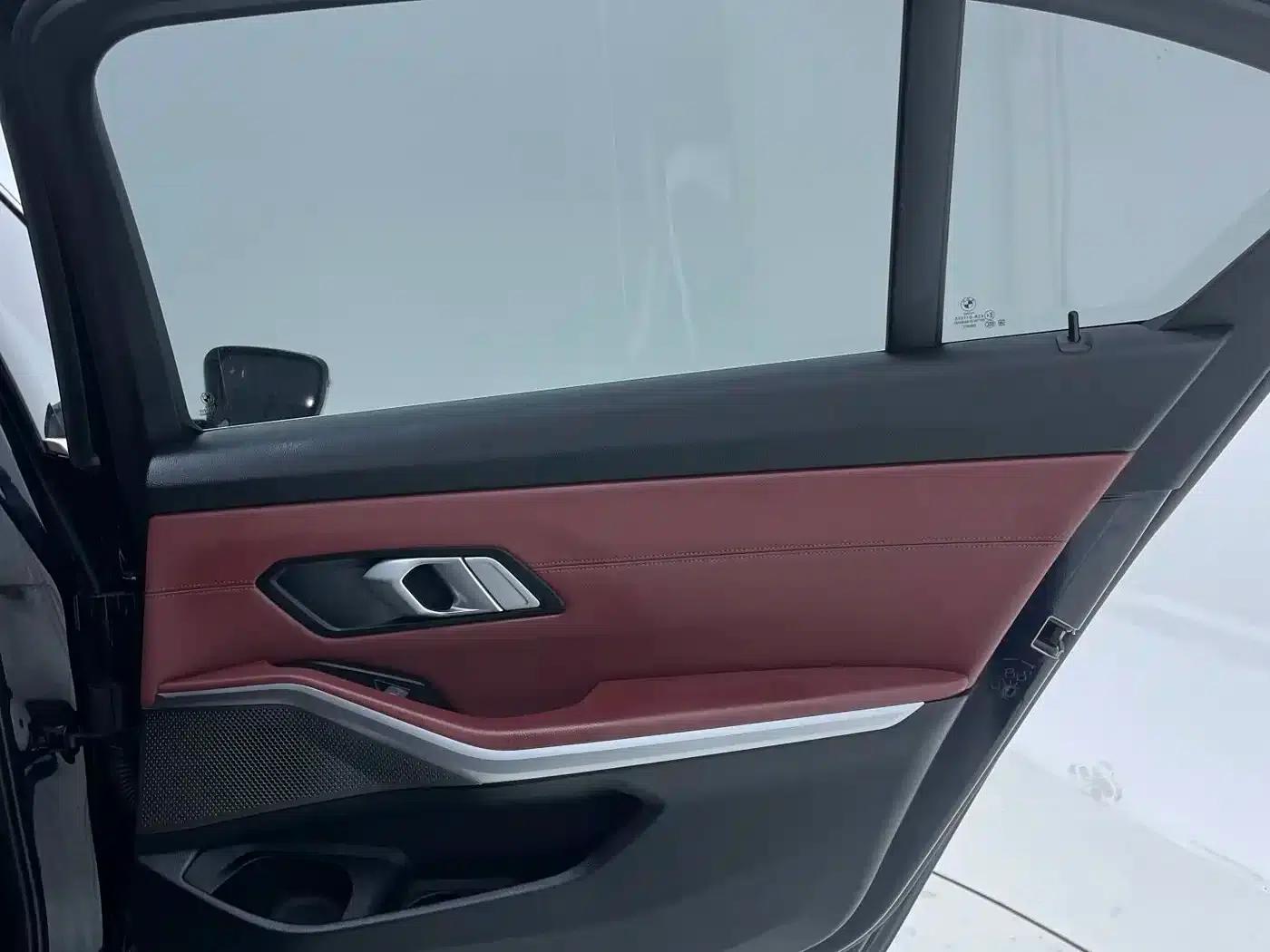 2022 BMW 3 Series Facelift 320Li M Sport Package — миниатюра 20