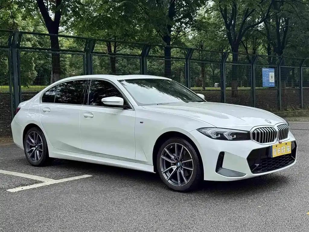 2023 BMW 3 Series 320Li M Sport Package — миниатюра 3