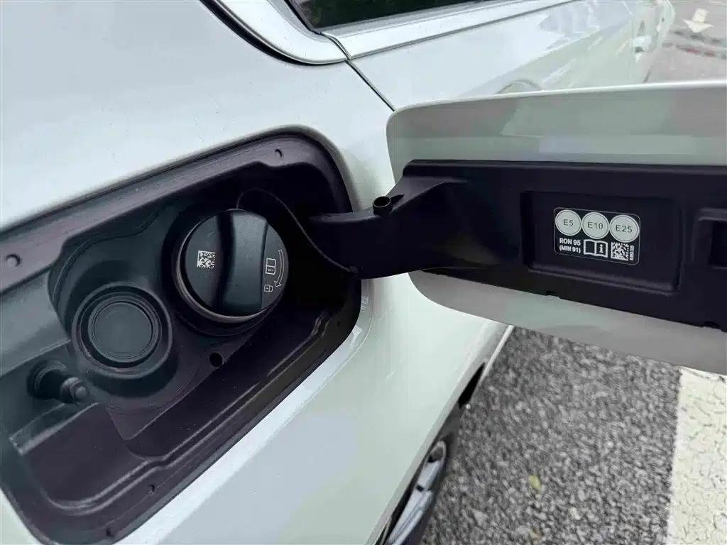 2023 BMW 3 Series 320Li M Sport Package — миниатюра 33