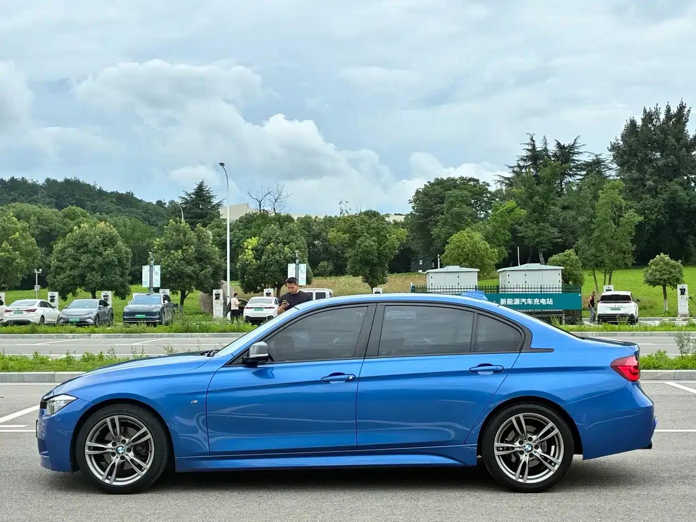 2019 BMW 3 Series 320Li M Sport Shadow Edition — миниатюра 6