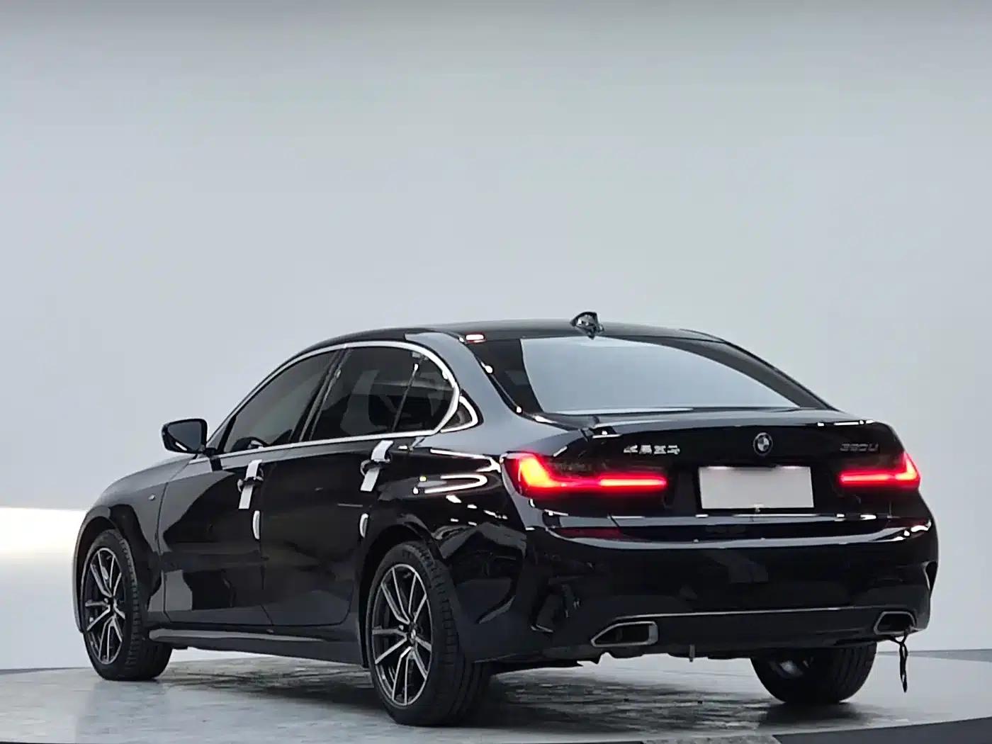 2022 BMW 3 Series 320Li M Sport Package — миниатюра 5