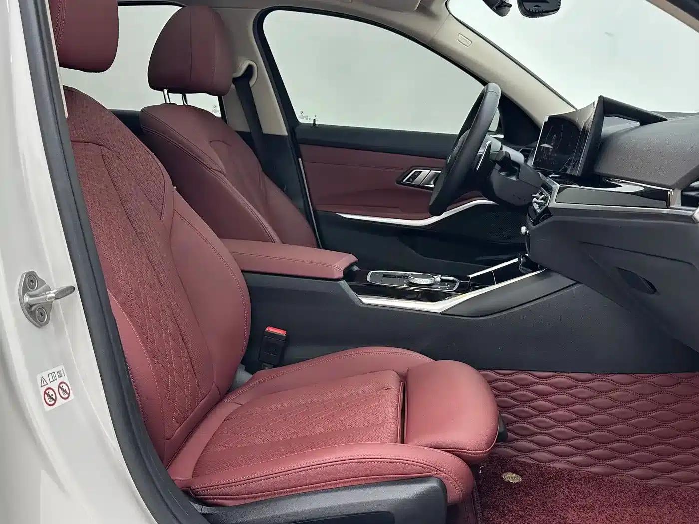 2023 BMW 3 Series 320Li M Sport Package — миниатюра 9