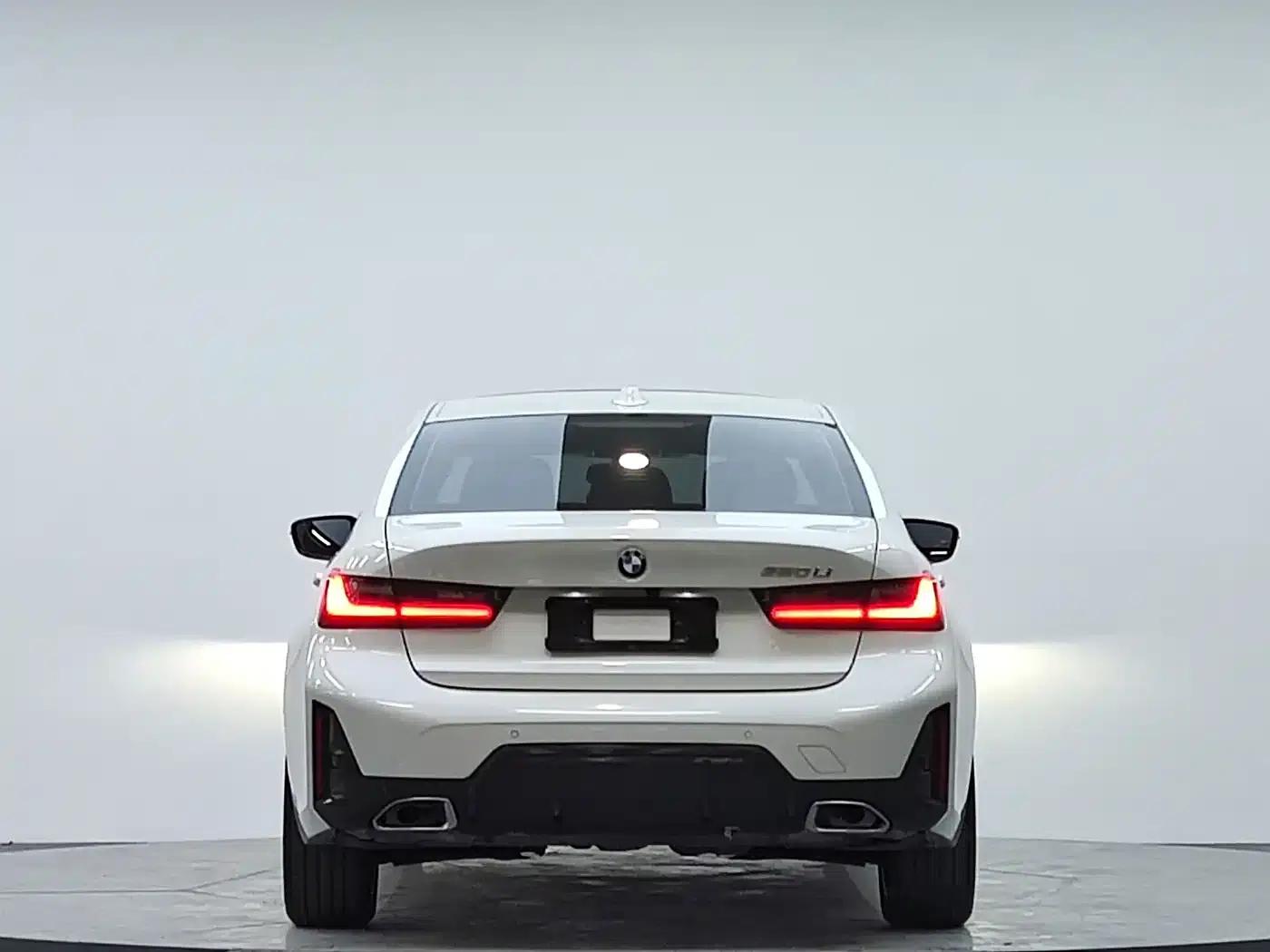 2023 BMW 3 Series 320Li M Sport Package — миниатюра 11