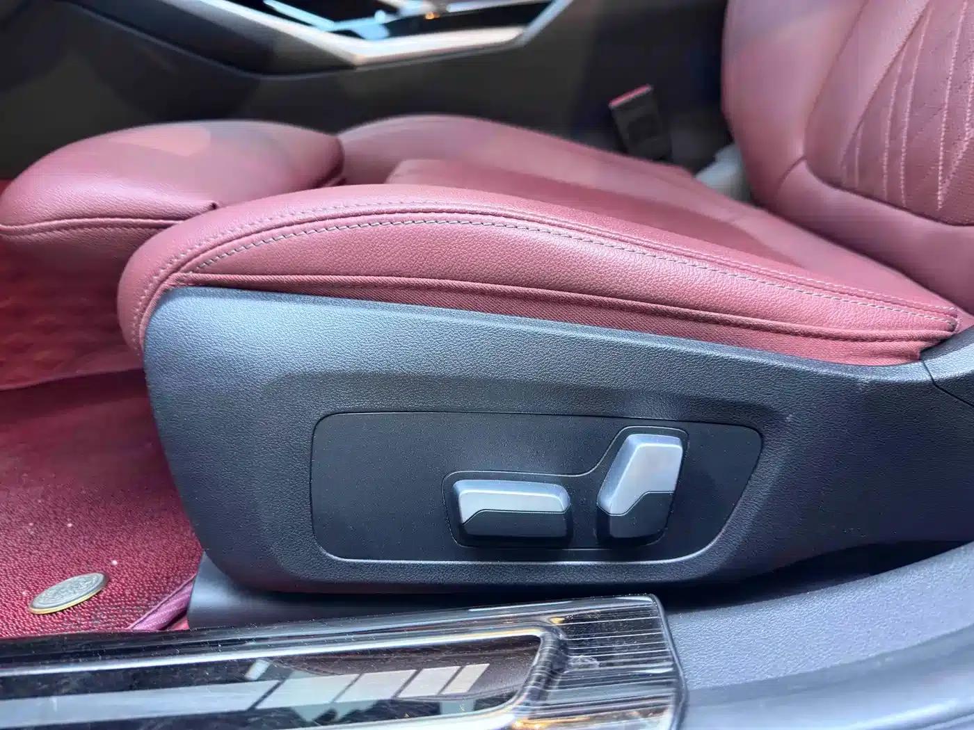 2023 BMW 3 Series 320Li M Sport Package — миниатюра 12