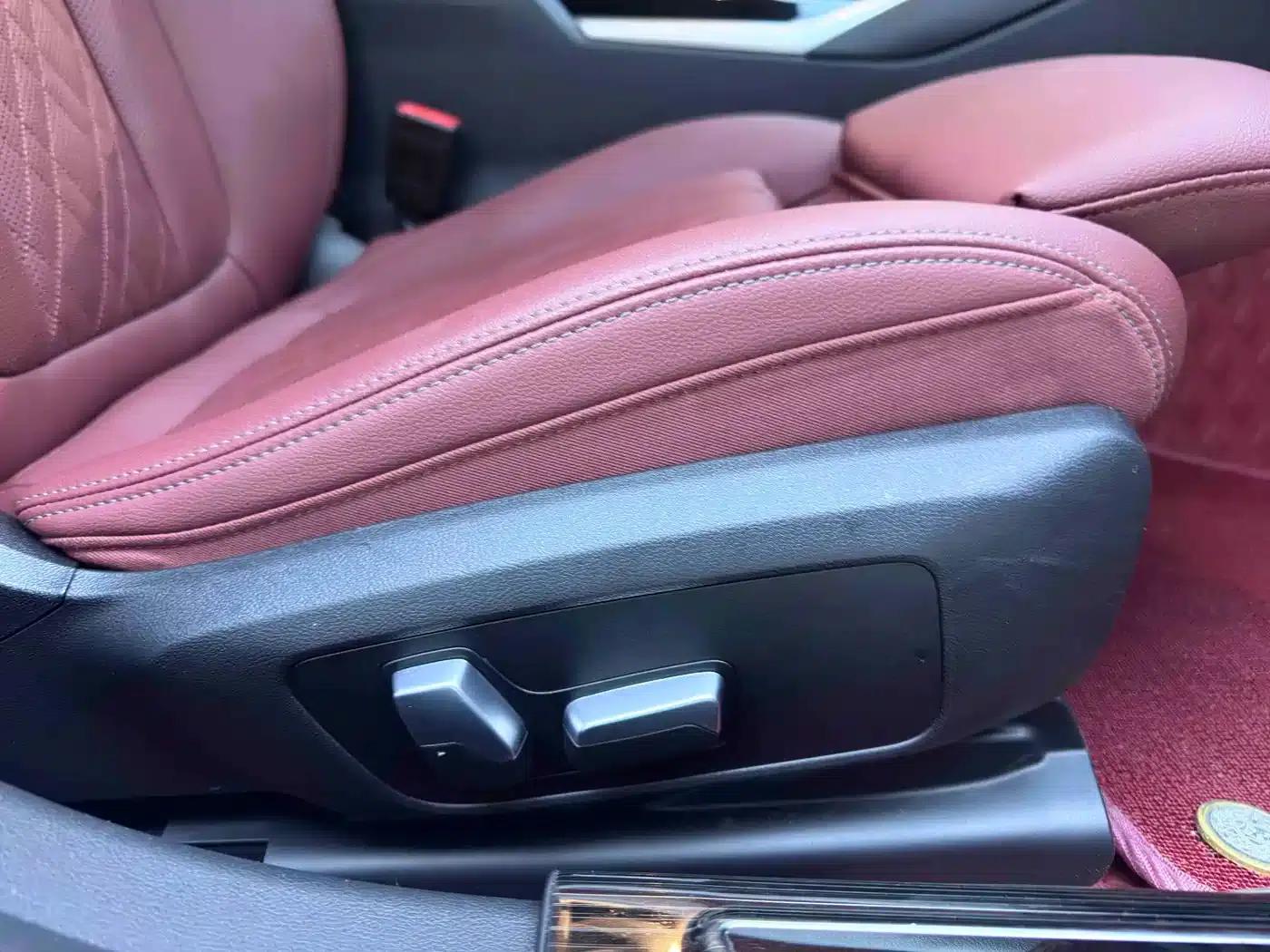 2023 BMW 3 Series 320Li M Sport Package — миниатюра 15