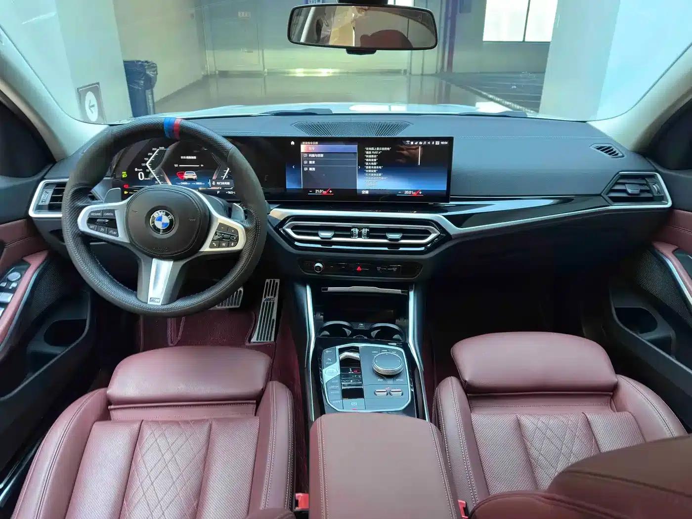 2023 BMW 3 Series 320Li M Sport Package — миниатюра 16