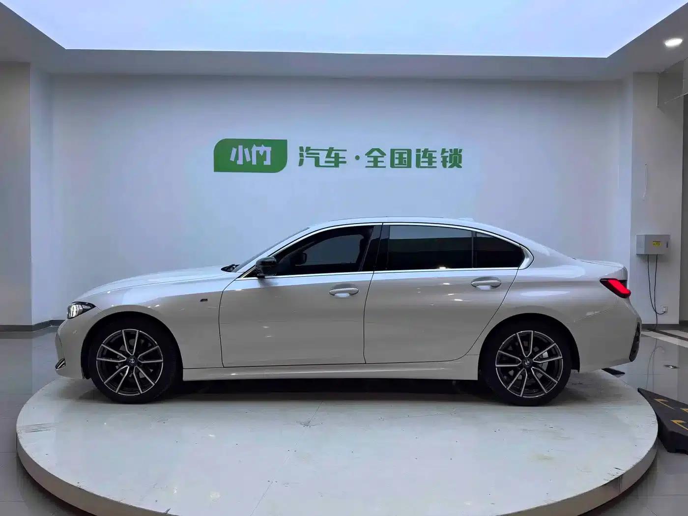 2023 BMW 3 Series 320Li M Sport Package — миниатюра 8
