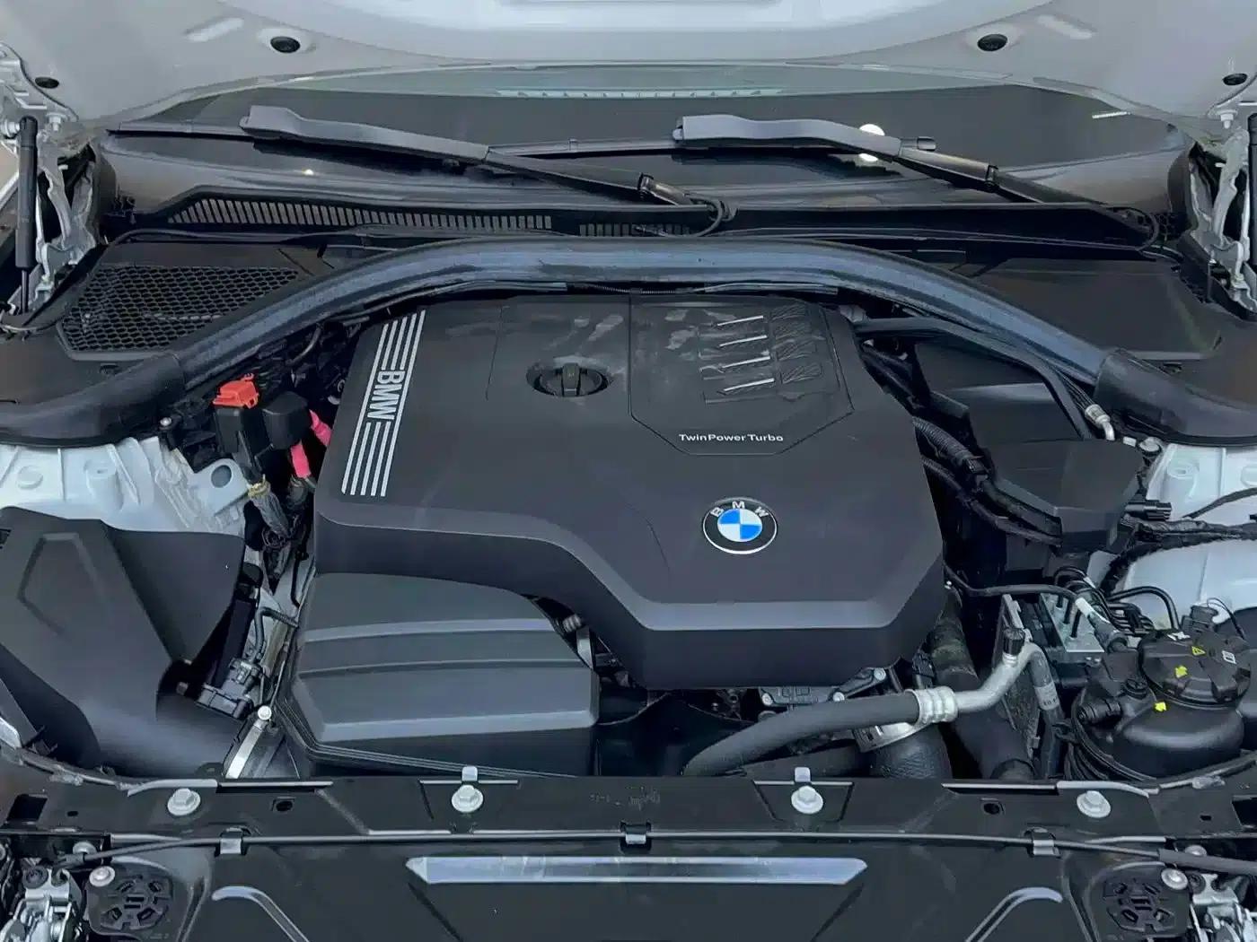 2023 BMW 3 Series 320Li M Sport Package — миниатюра 20