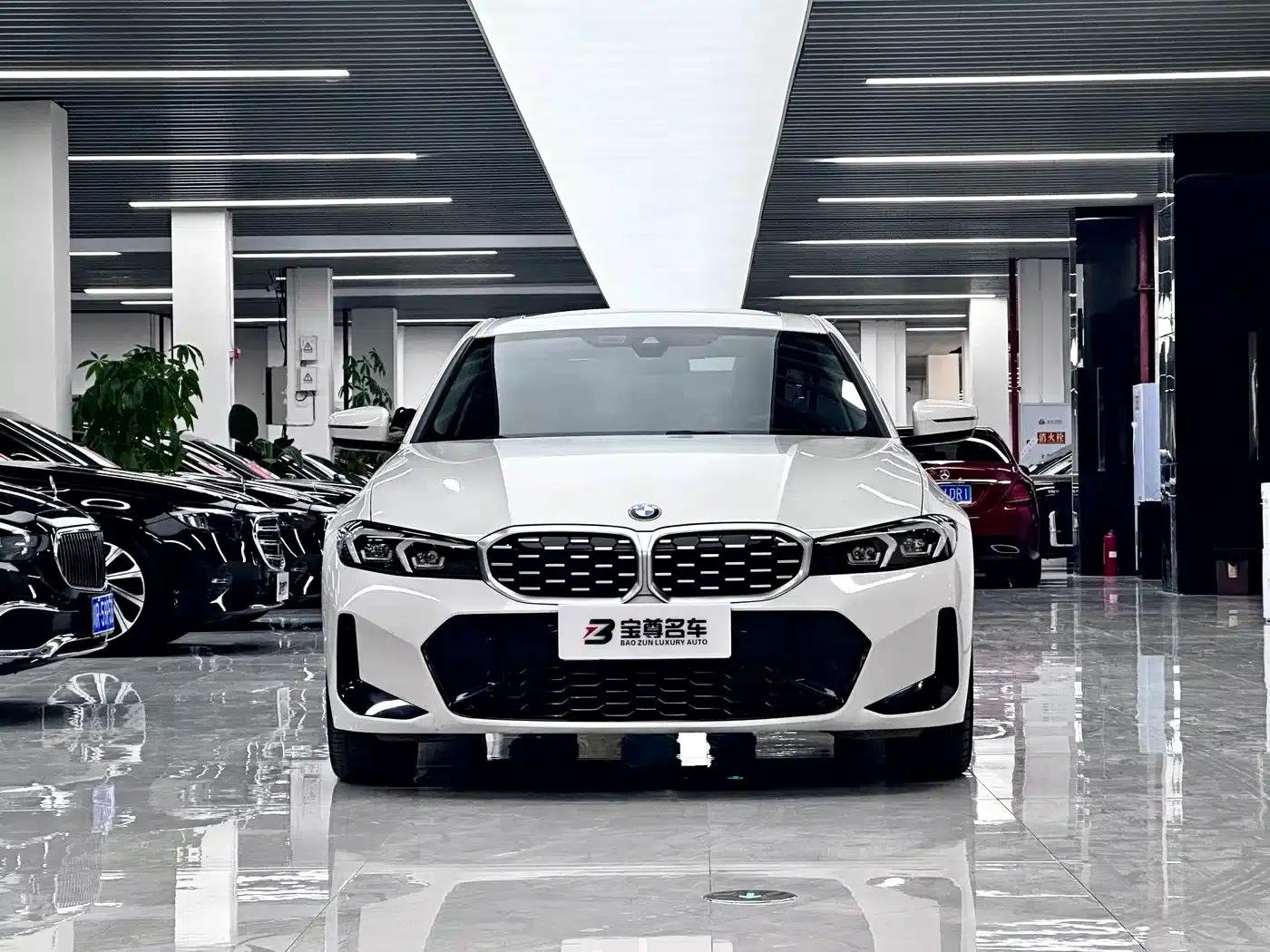 2024 BMW 3 Series 325i M Sport Package — миниатюра 2