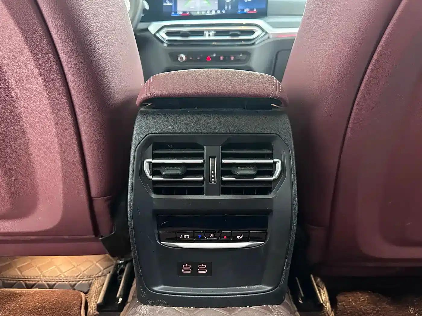 2024 BMW 3 Series 325i M Sport Package — миниатюра 14