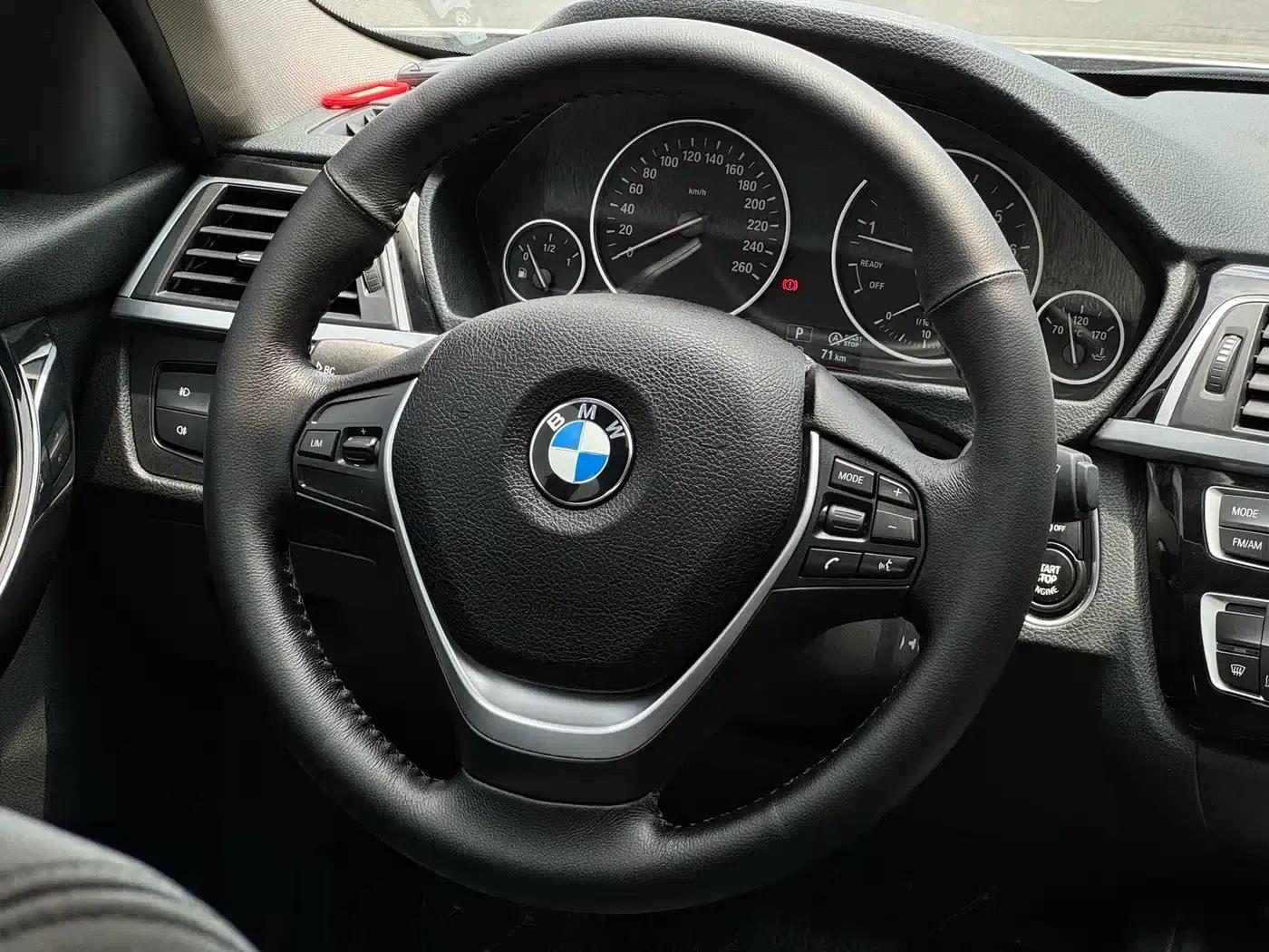 2017 BMW 3 Series 320Li Fashion Edition — миниатюра 9