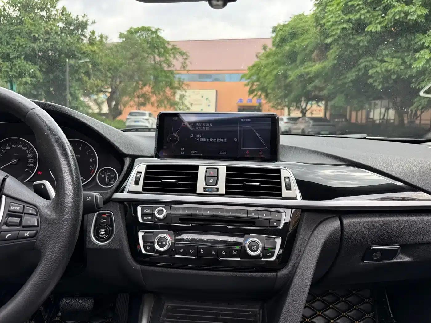 2016 BMW 3 Series 316Li Fashion Edition — миниатюра 12