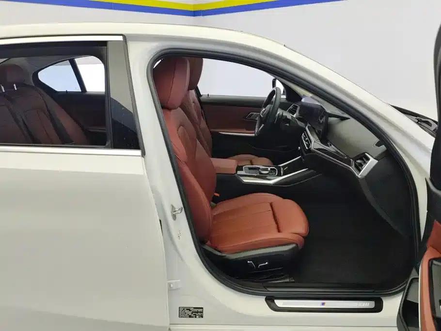 2024 BMW 3 Series 325Li M Sport Package — миниатюра 8