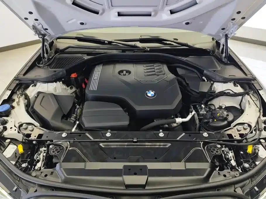 2024 BMW 3 Series 325Li M Sport Package — миниатюра 10