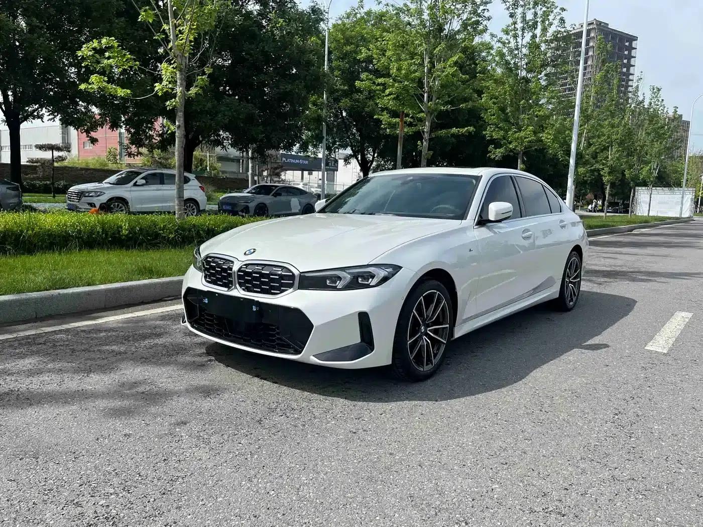 2025 BMW 3 Series 325Li M Sport Package — миниатюра 1