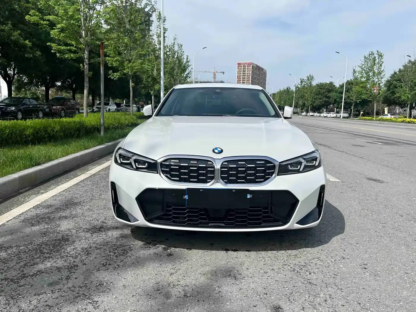 2025 BMW 3 Series 325Li M Sport Package — миниатюра 2