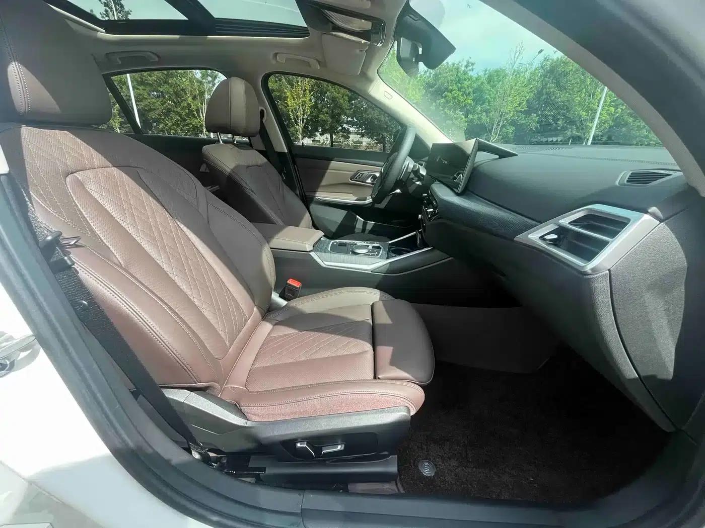 2025 BMW 3 Series 325Li M Sport Package — миниатюра 13