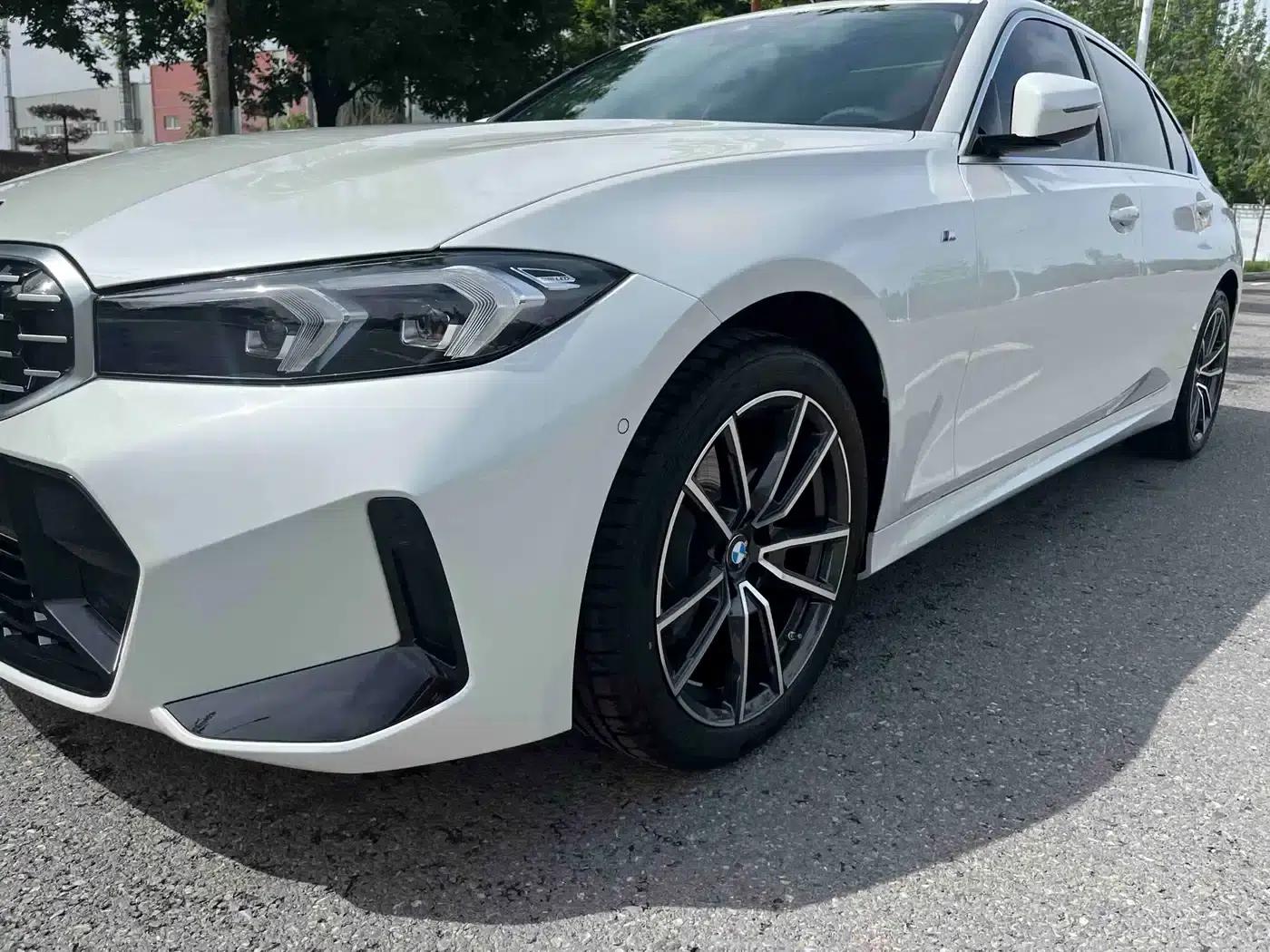 2025 BMW 3 Series 325Li M Sport Package — миниатюра 4