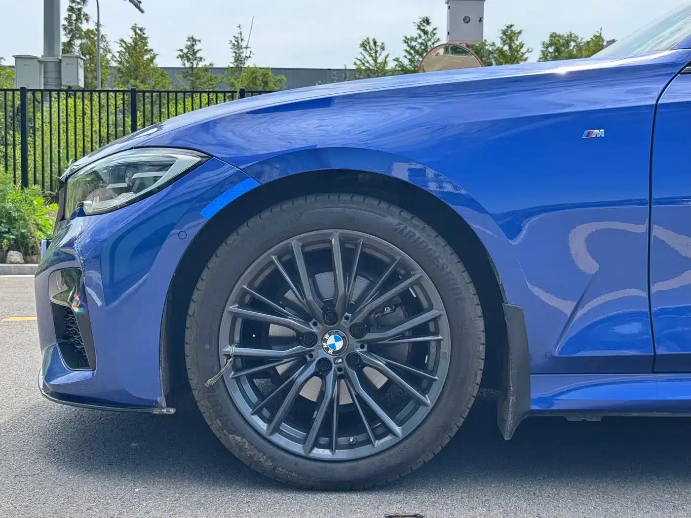 2020 BMW 3 Series 325i M Sport Shadow Edition — миниатюра 4