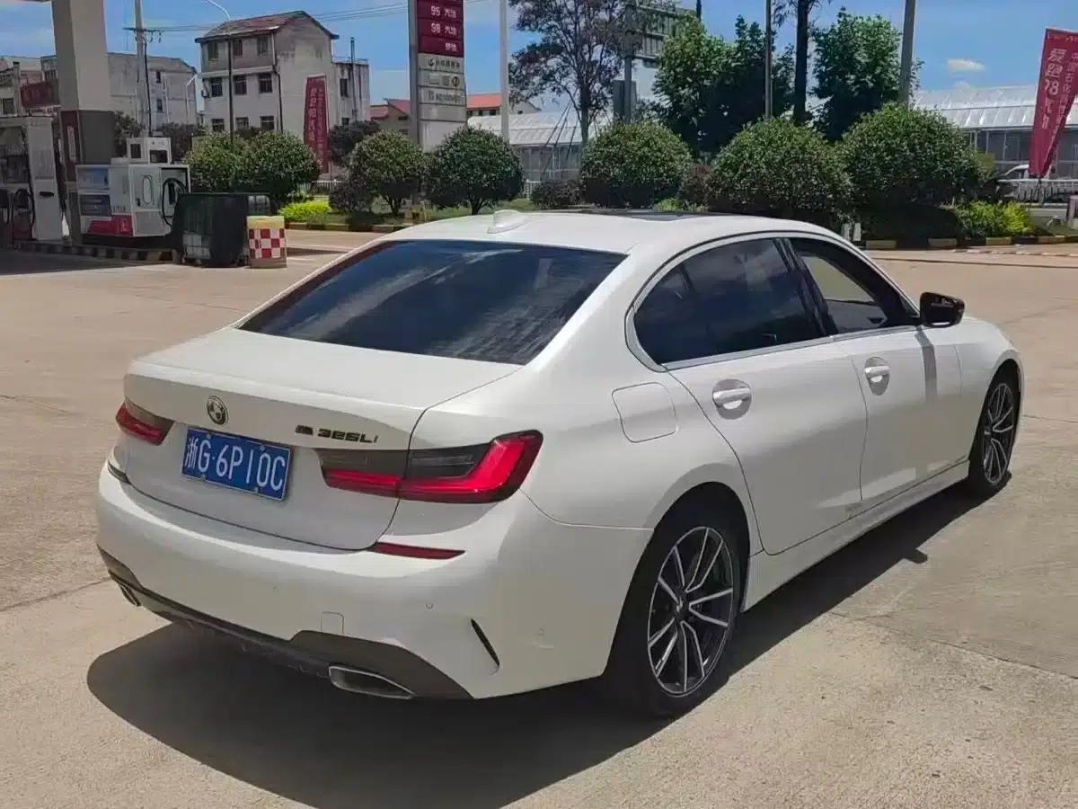 2020 BMW 3 Series 325Li M Sport Package — миниатюра 7