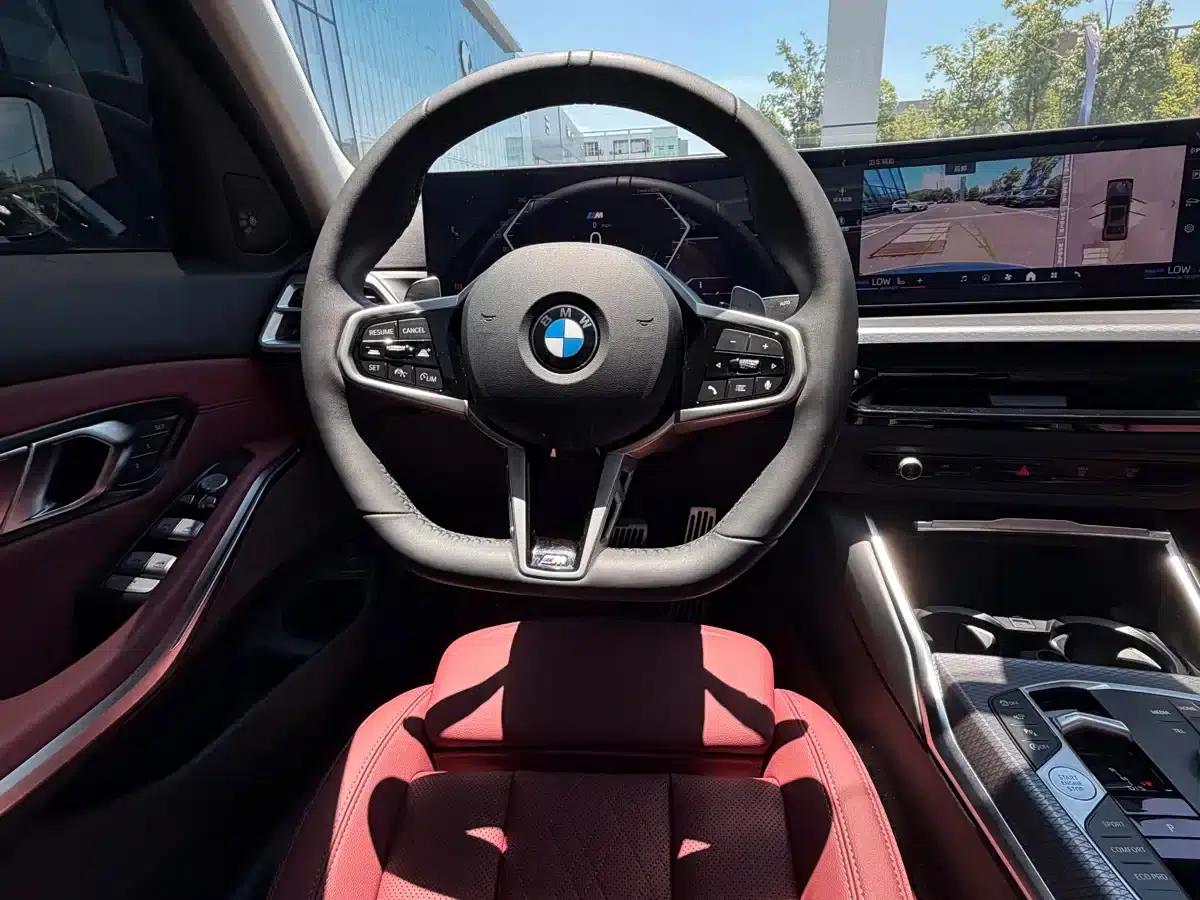 2026 BMW 3 Series 330Li M Sport Shadow Edition — миниатюра 11
