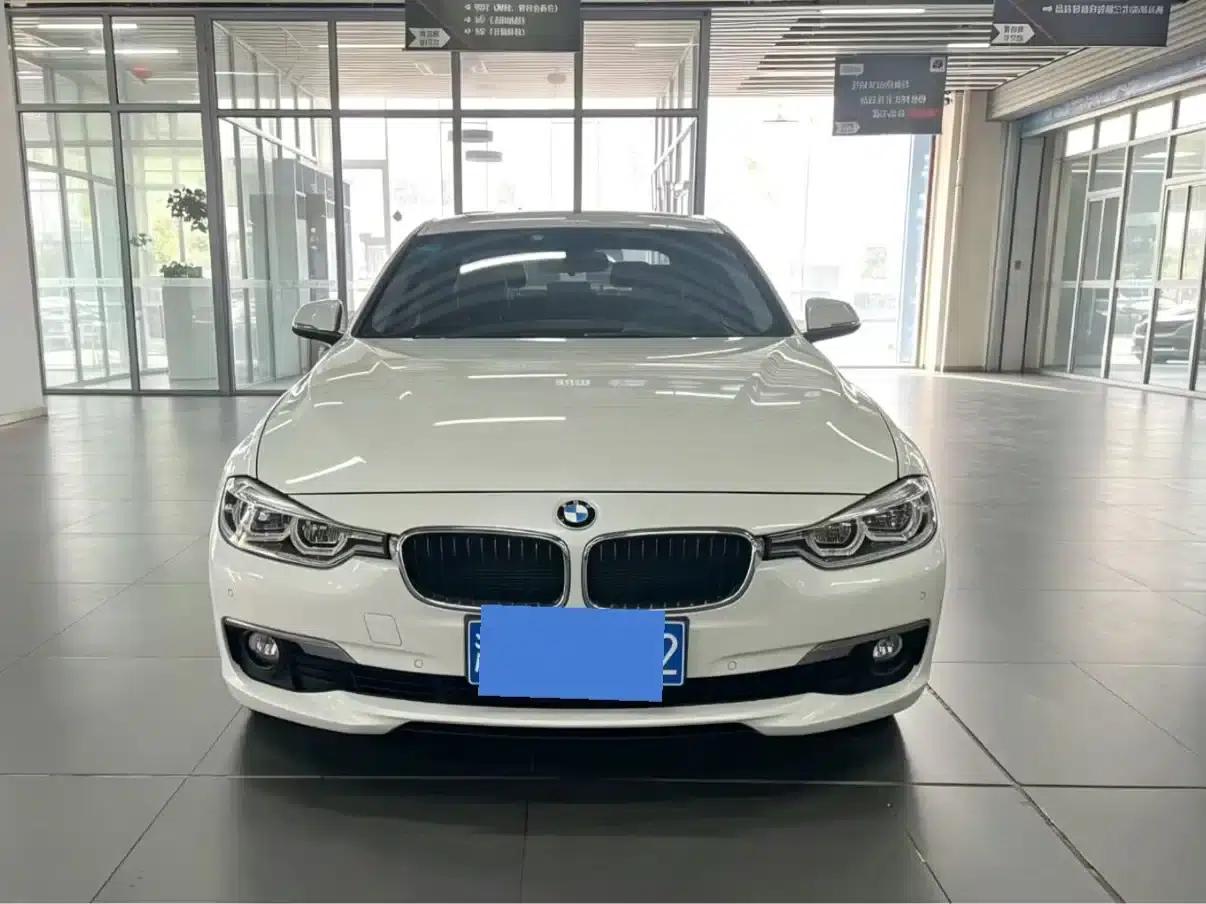 2016 BMW 3 Series 320Li Fashion Edition — миниатюра 2