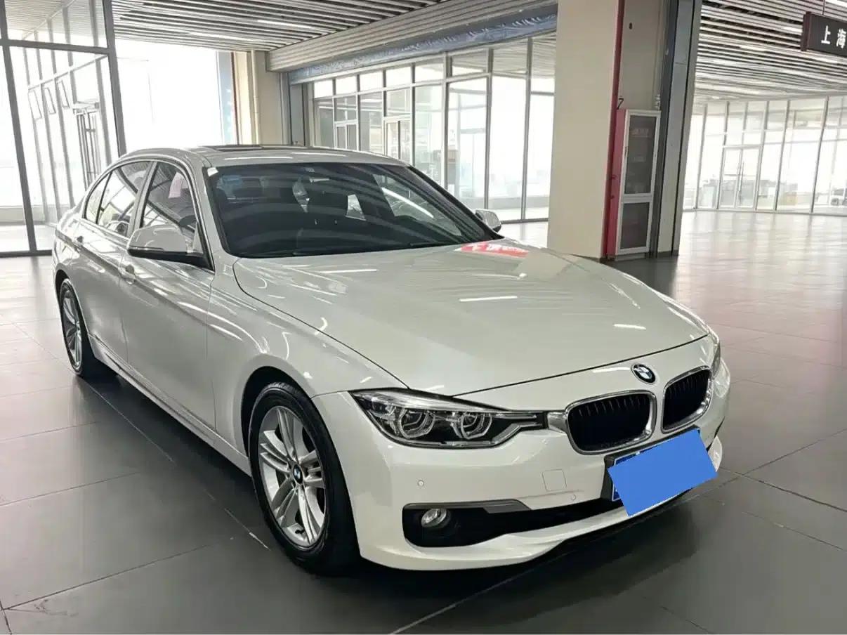 2016 BMW 3 Series 320Li Fashion Edition — миниатюра 3