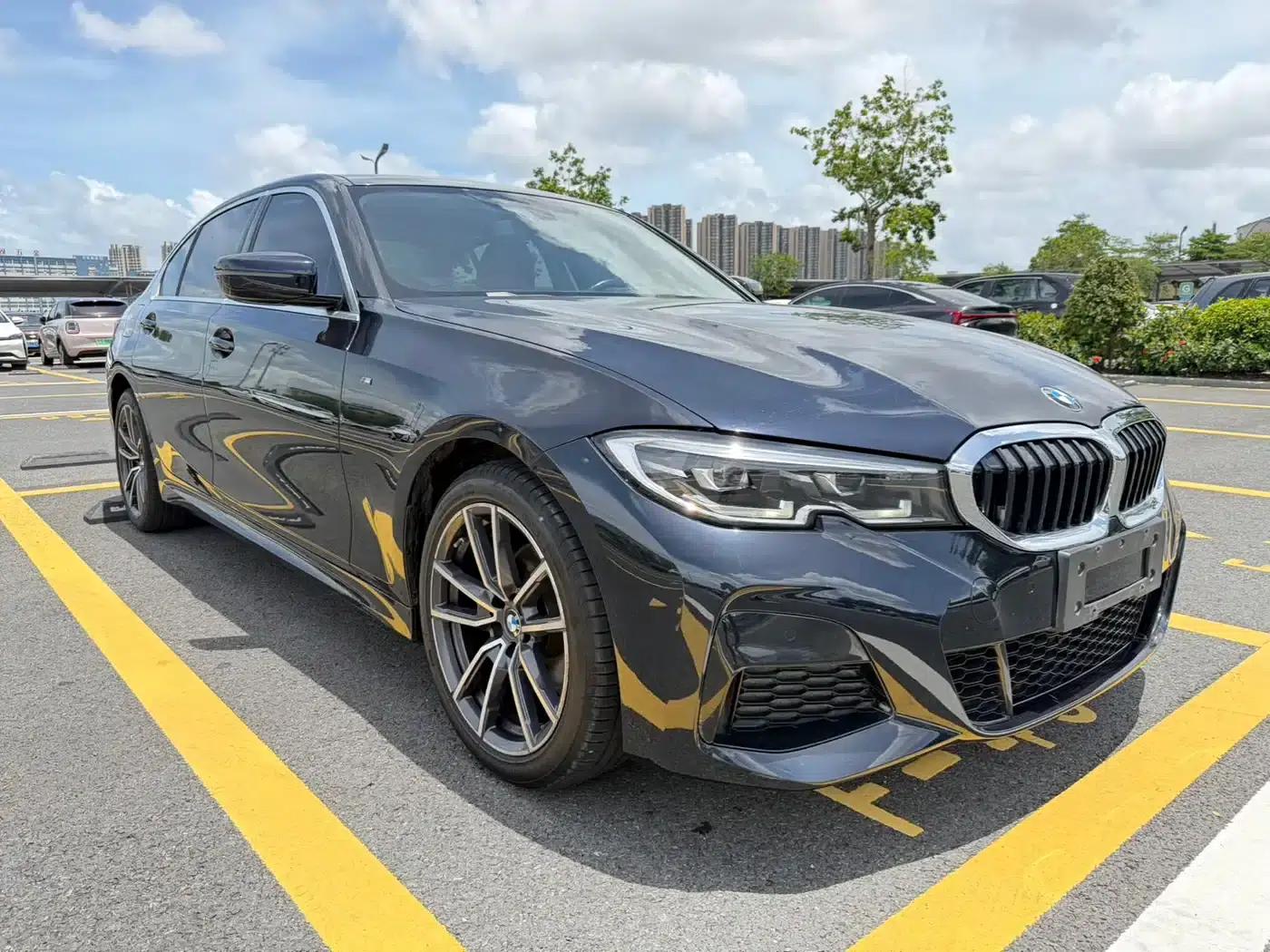 2022 BMW 3 Series Facelift 320Li M Sport Package — миниатюра 3