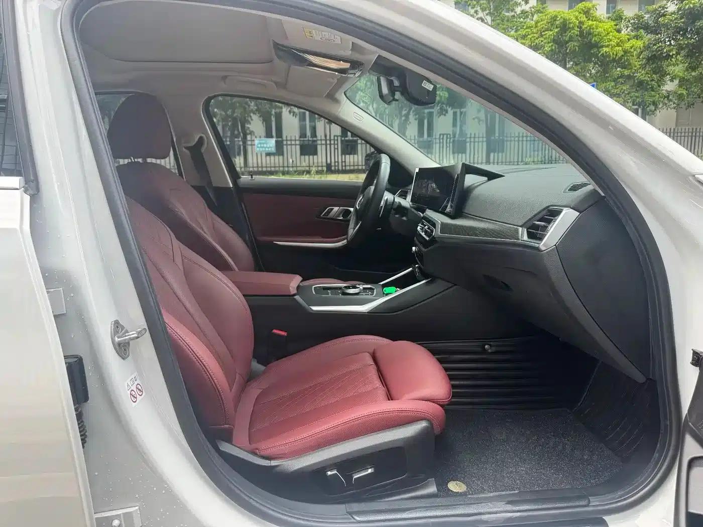 2024 BMW 3 Series 325i M Sport Package — миниатюра 22