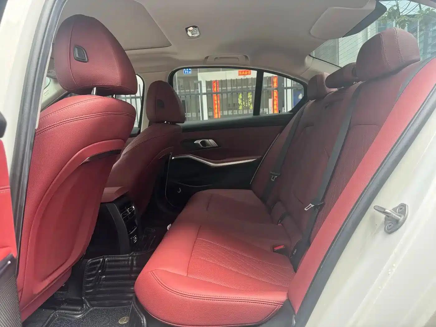 2024 BMW 3 Series 325i M Sport Package — миниатюра 27