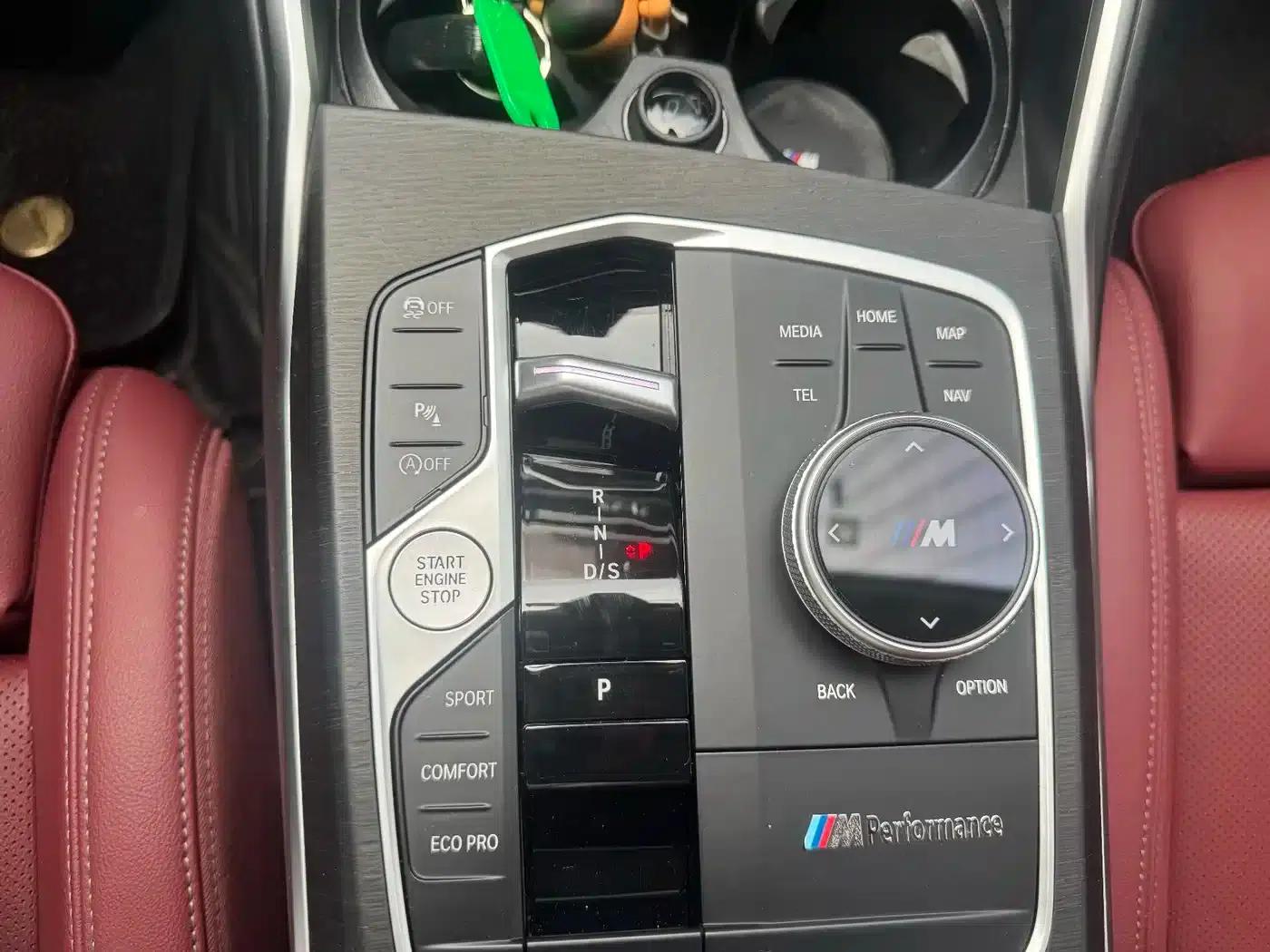 2024 BMW 3 Series 325i M Sport Package — миниатюра 29